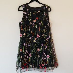 Tahari sleeveless dress